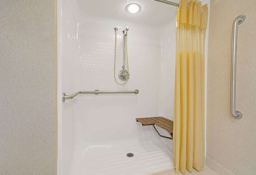 Otel Days Inn By Wyndham Eagan Minnesota Near Mall Of America