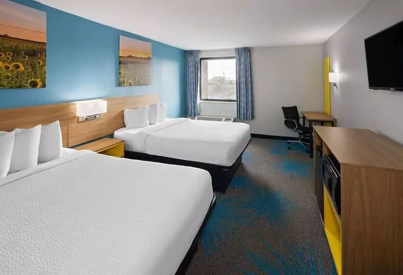 فندق Days Inn & Suites By Wyndham Northwest Indianapolis