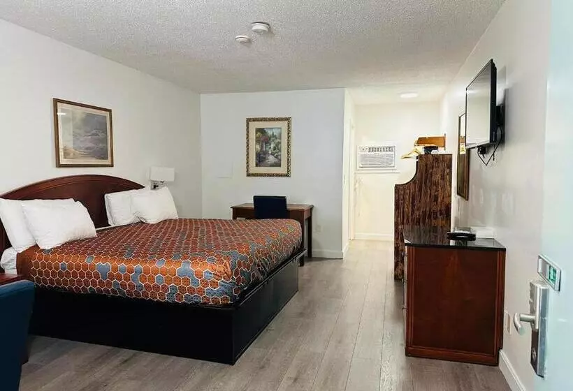 酒店 Hampton Motor Inn