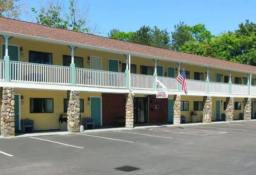 酒店 Hampton Motor Inn