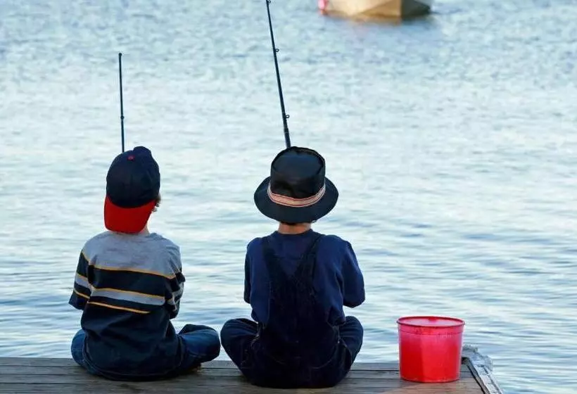 酒店 Hampton Motor Inn