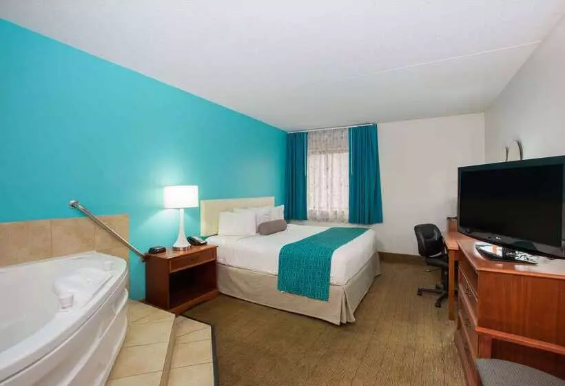 酒店 Howard Johnson By Wyndham Evansville East