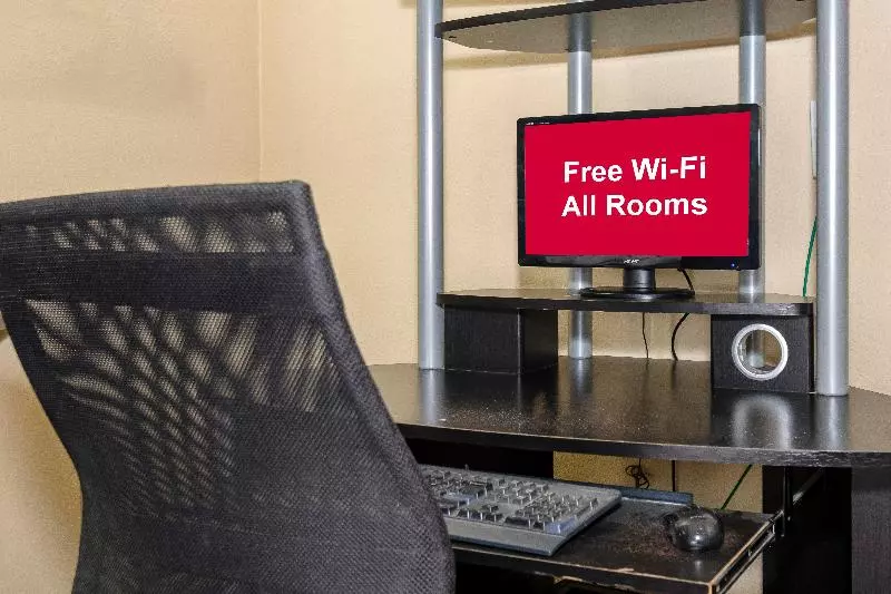 هتل Red Roof Inn Pensacola Fairgrounds