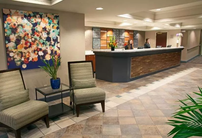 Отель Silver Cloud Inn  Redmond Bellevue