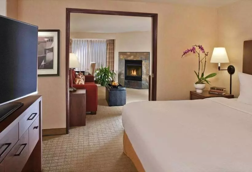 Отель Silver Cloud Inn  Redmond Bellevue