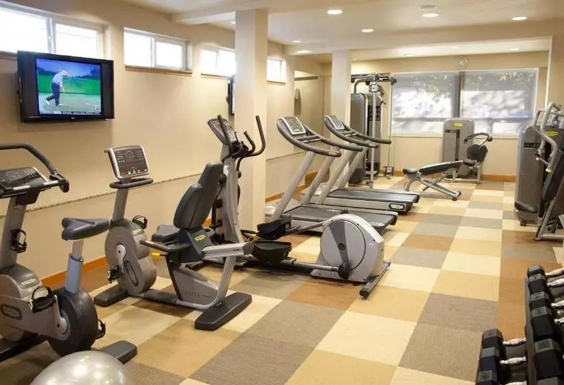 Отель Silver Cloud Inn  Redmond Bellevue