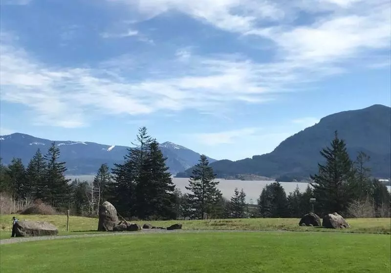 Отель Skamania Lodge