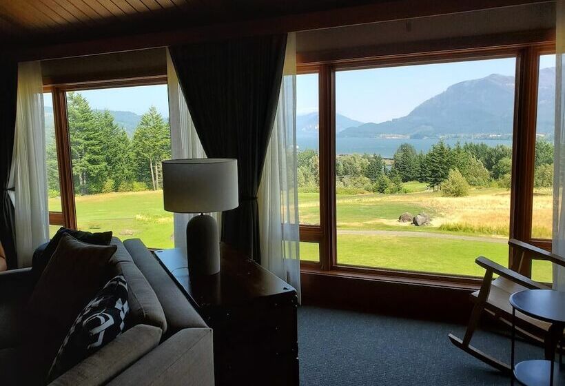 酒店 Skamania Lodge