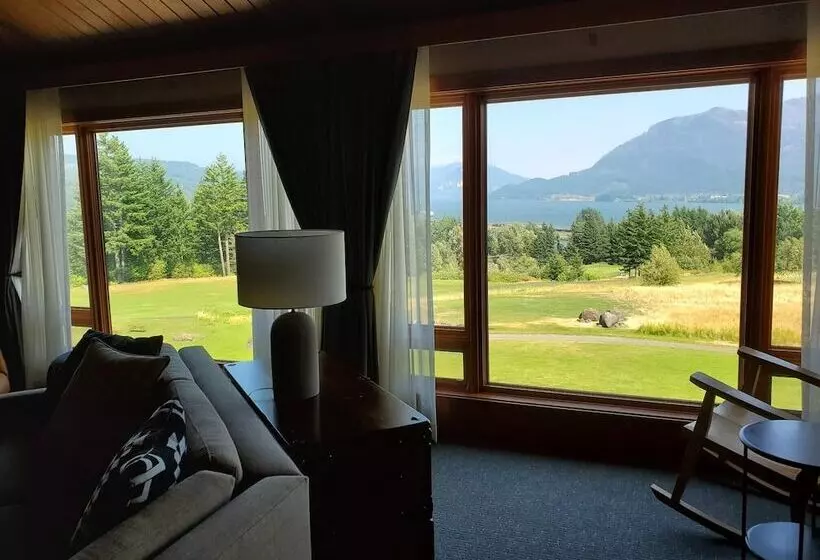 Отель Skamania Lodge