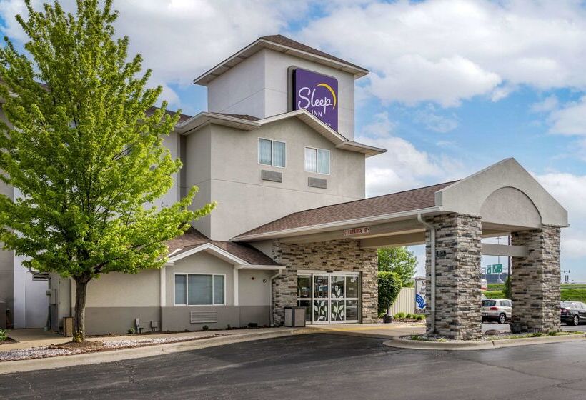 ホテル Sleep Inn Naperville   Chicago