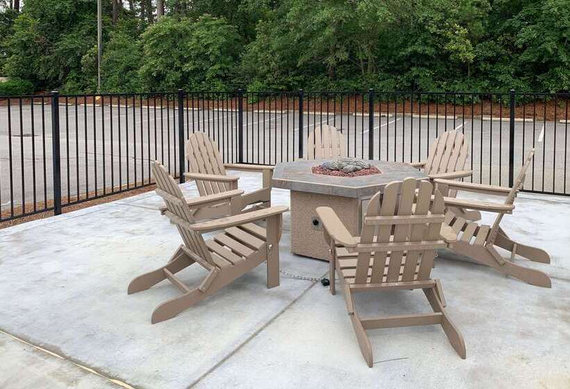 فندق Sleep Inn & Suites Spring Lake   Fayetteville Near Fort Liberty