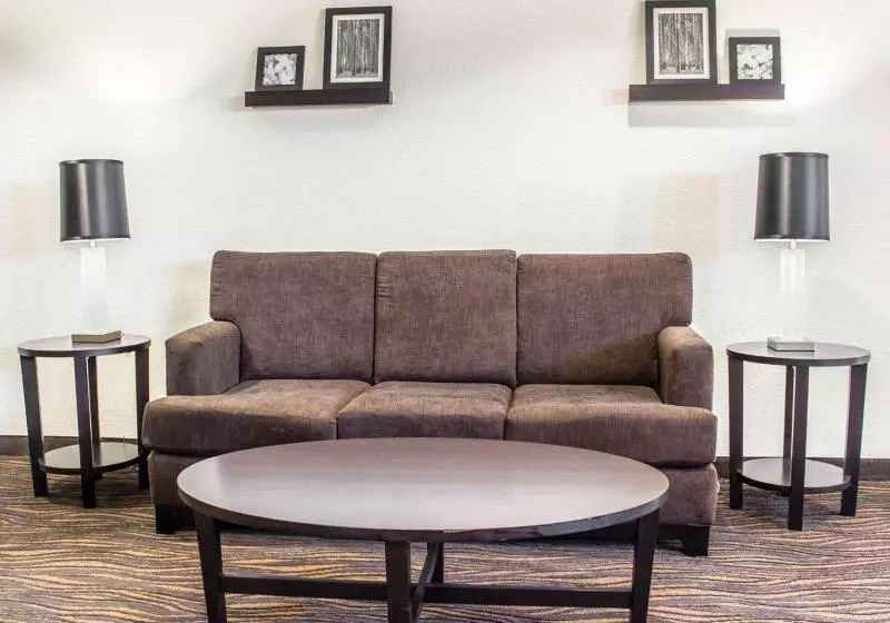 هتل Sleep Inn & Suites Spring Lake Fayetteville Near Fort Liberty