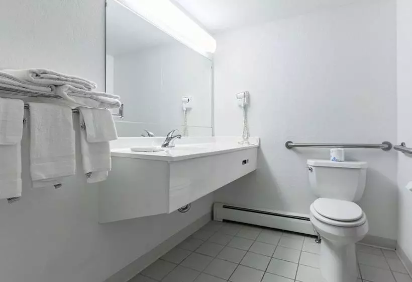 酒店 Amerivu Inn New Hampton