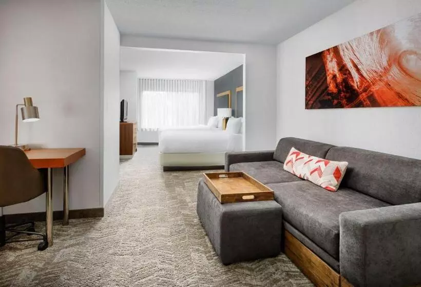 Отель Springhill Suites Providence West Warwick