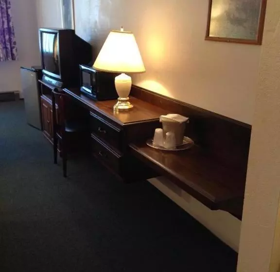 汽车旅馆  Sis Q Inn