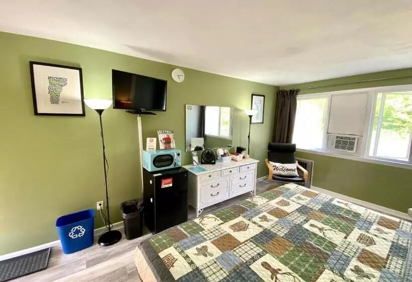 Snowdon Chalet Motel