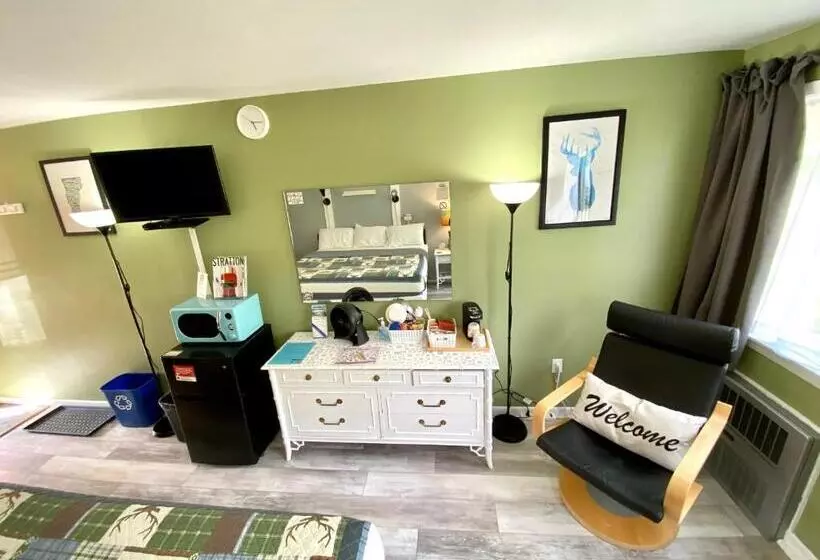 Snowdon Chalet Motel