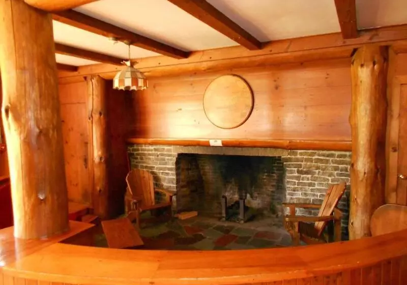 Stonybrook Motel & Lodge