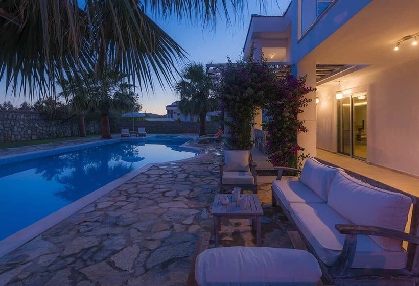 Fours Seasons Villa 7