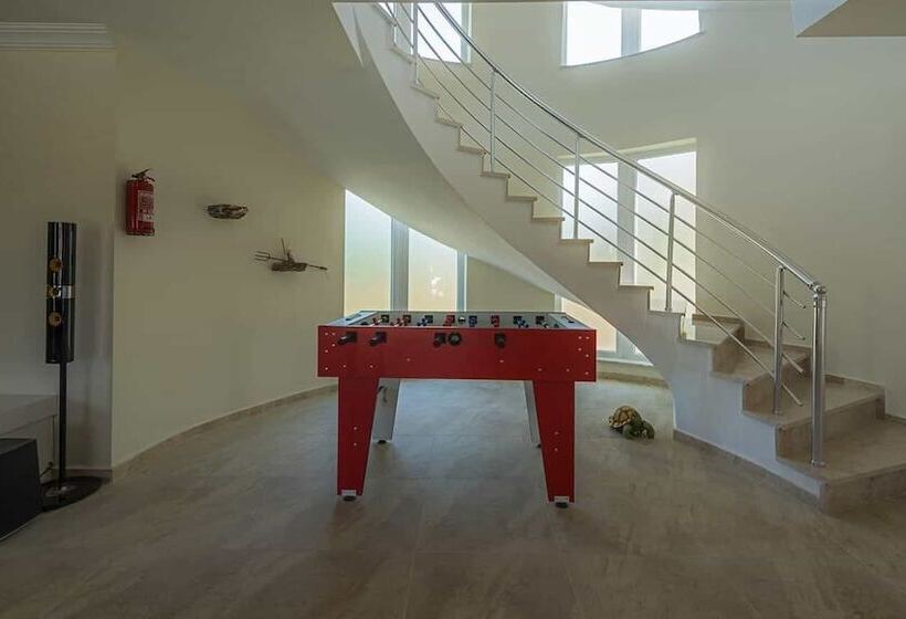 Fours Seasons Villa 7