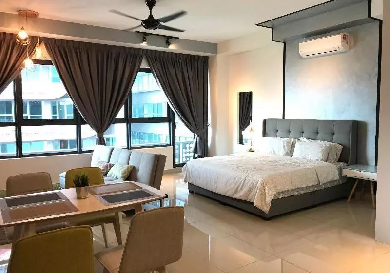 Arte Plus By Easy Suites