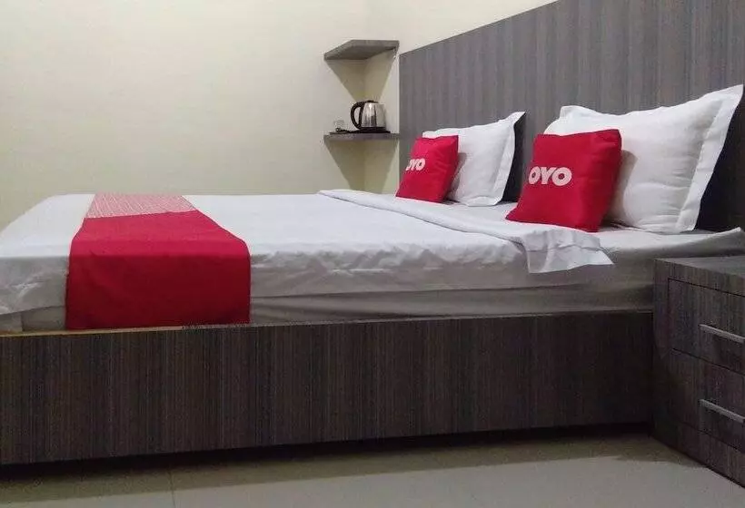 ユースホステル Pariban Homestay By Oyo Rooms