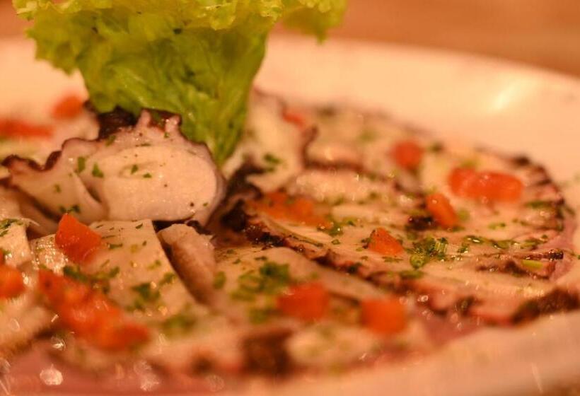 Hotel Manada Del Desierto