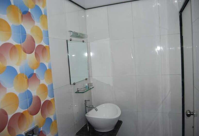 هاستل Sunshine Backpackers