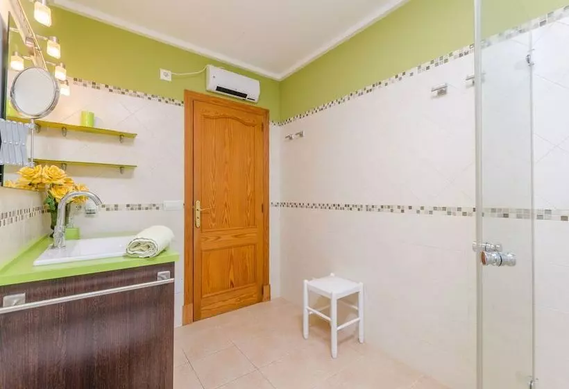 Santa Eulalia Petit In Muro