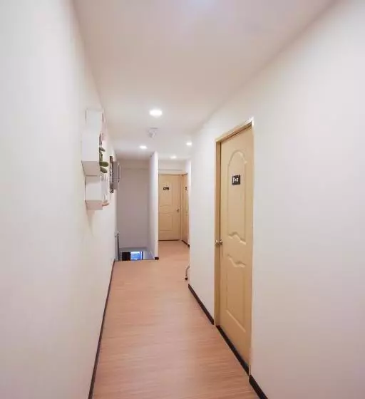 ホテル Little Houses