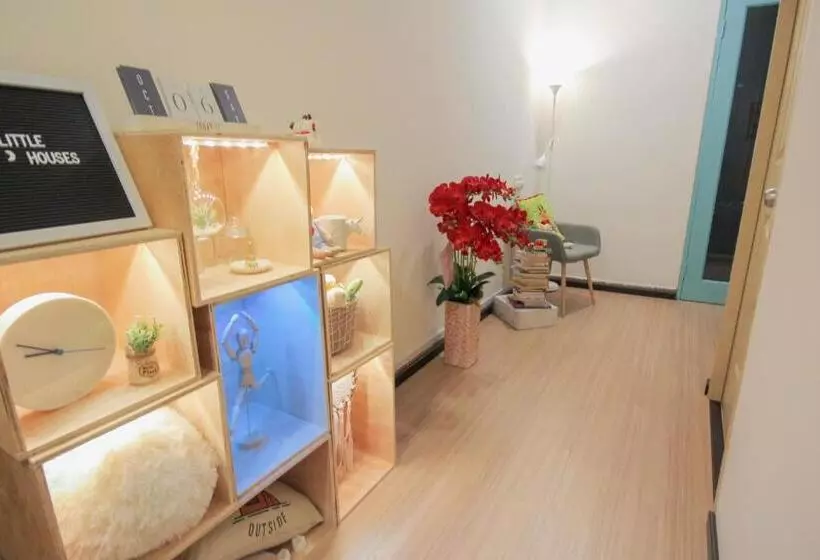 ホテル Little Houses