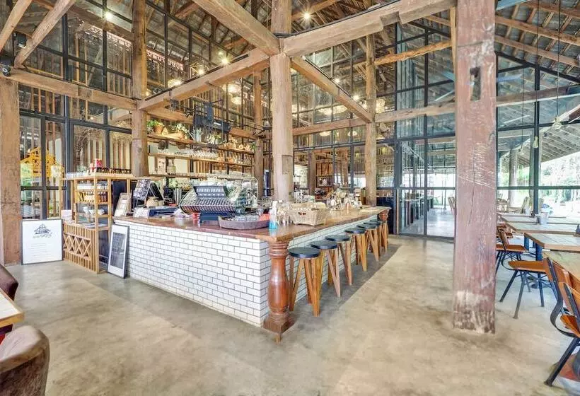 ホテル Ngeeb Bed & Breakfast