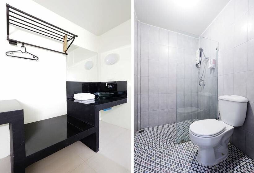 فندق Ngeeb Bed & Breakfast