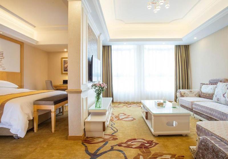 Отель Vienna Chengdu Xinfan Furniture City