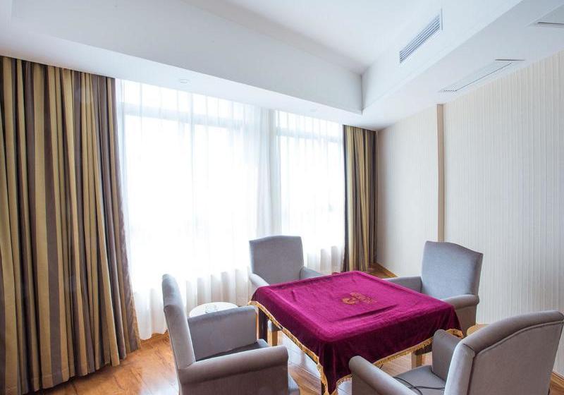 Отель Vienna Chengdu Xinfan Furniture City