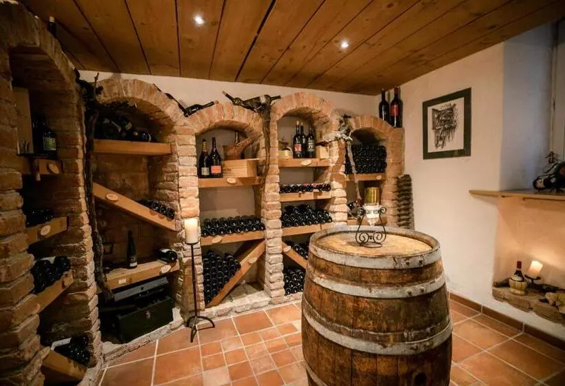 Hotelli Gasthof Rothwangl Hannes