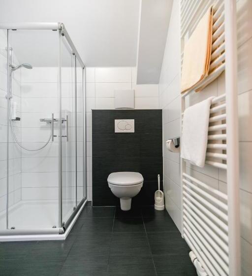 בית מלון כפרי Gasthof Rothwangl Hannes