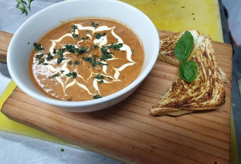 Отель Layag Resort