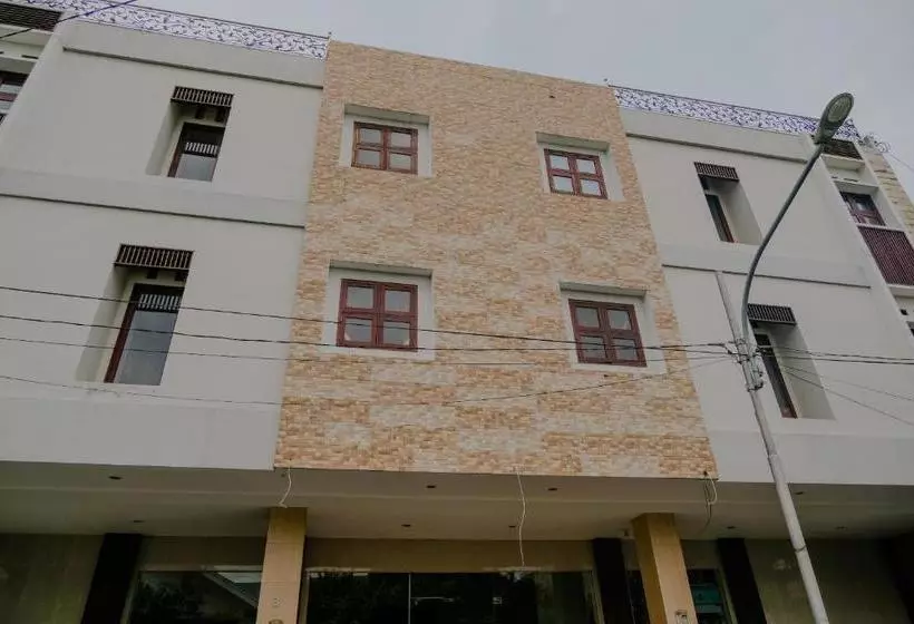 Hotel Oyo 2980 Graha Andi Putri