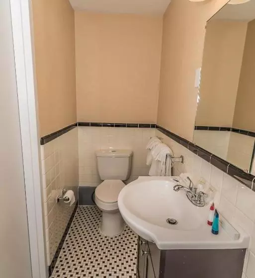 Hotelli The Minuteman Inn