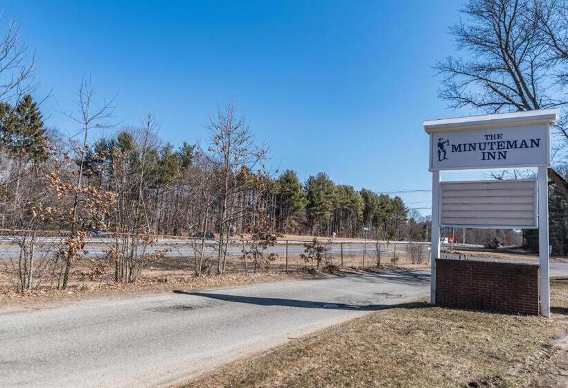 בית מלון כפרי The Minuteman Inn