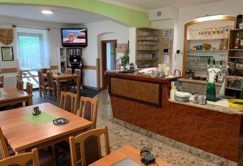 Pension Hospůdka U Rybníčku