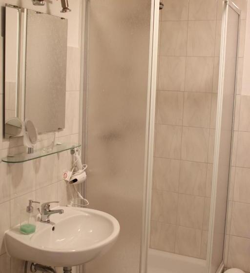 Отель Alt Lennep