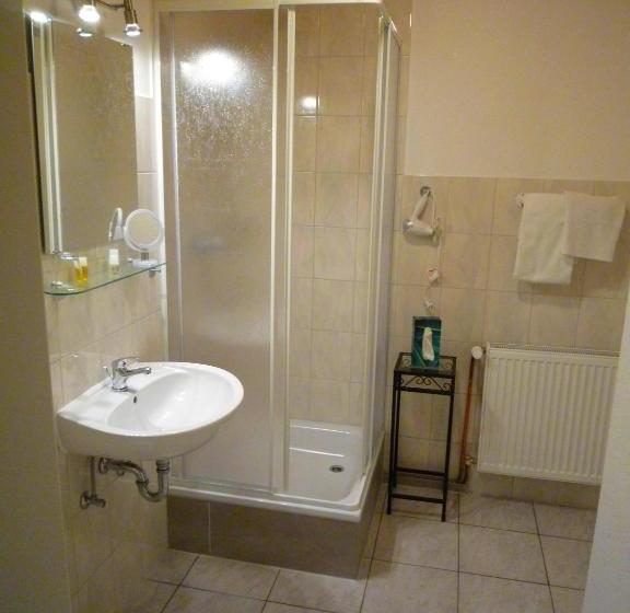 Отель Alt Lennep