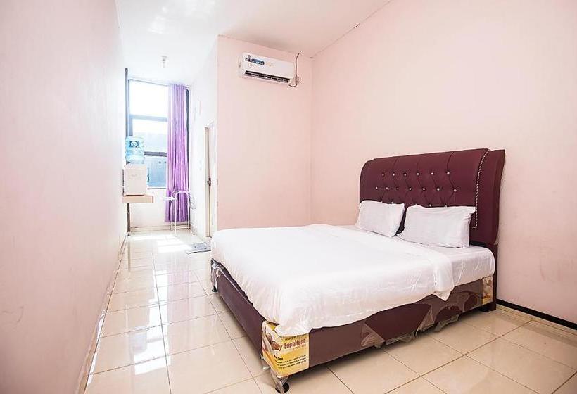 호텔 Oyo 2888 Nayni Kost