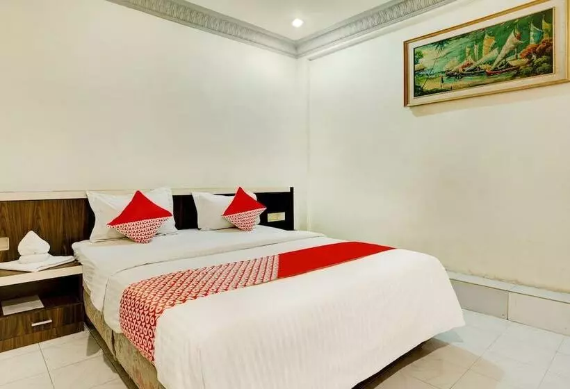 Hotelli Oyo 2972 Wisma Sartika