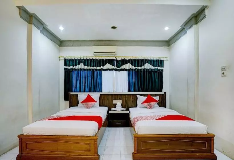 Hotelli Oyo 2972 Wisma Sartika