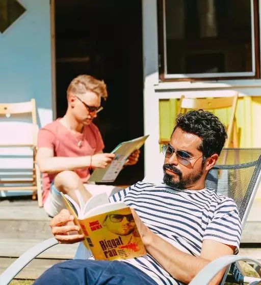 Skrea Vandrarhem  Hostel