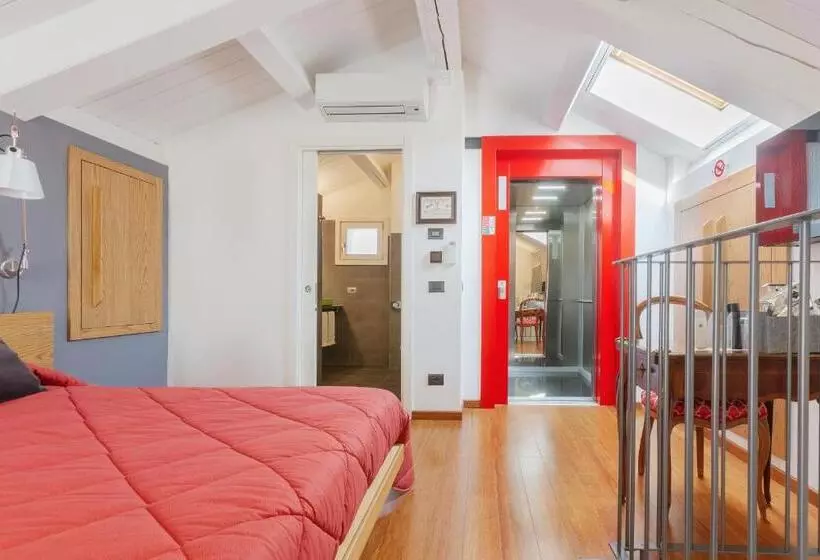 تختخواب و صبحانه Malagigi Guest House