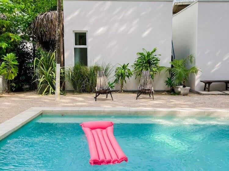 مبيت وإفطار Yaxa Hotel Nosara